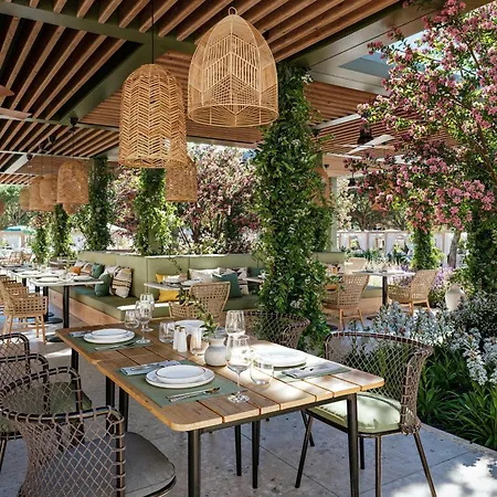 Отель Pical Resort, Valamar Collection 5*