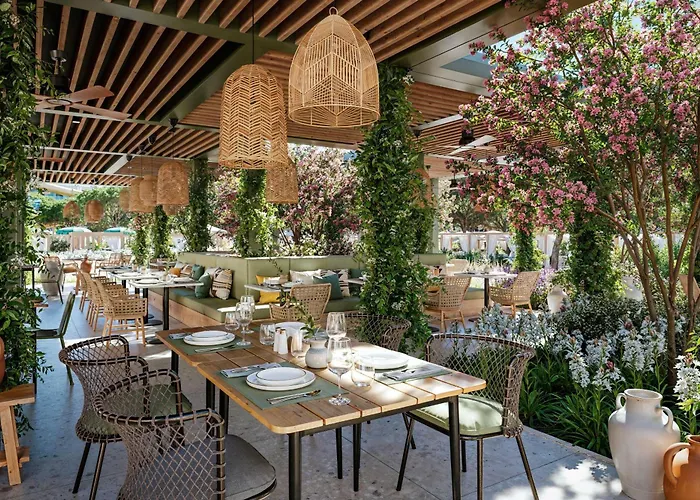 호텔 Pical Resort, Valamar Collection 5*